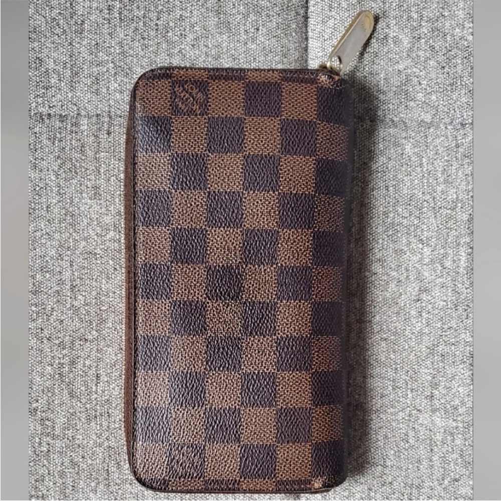 Authentic Louis Vuitton Damier Ebene Zippy Long Zip Around Organizer Wallet